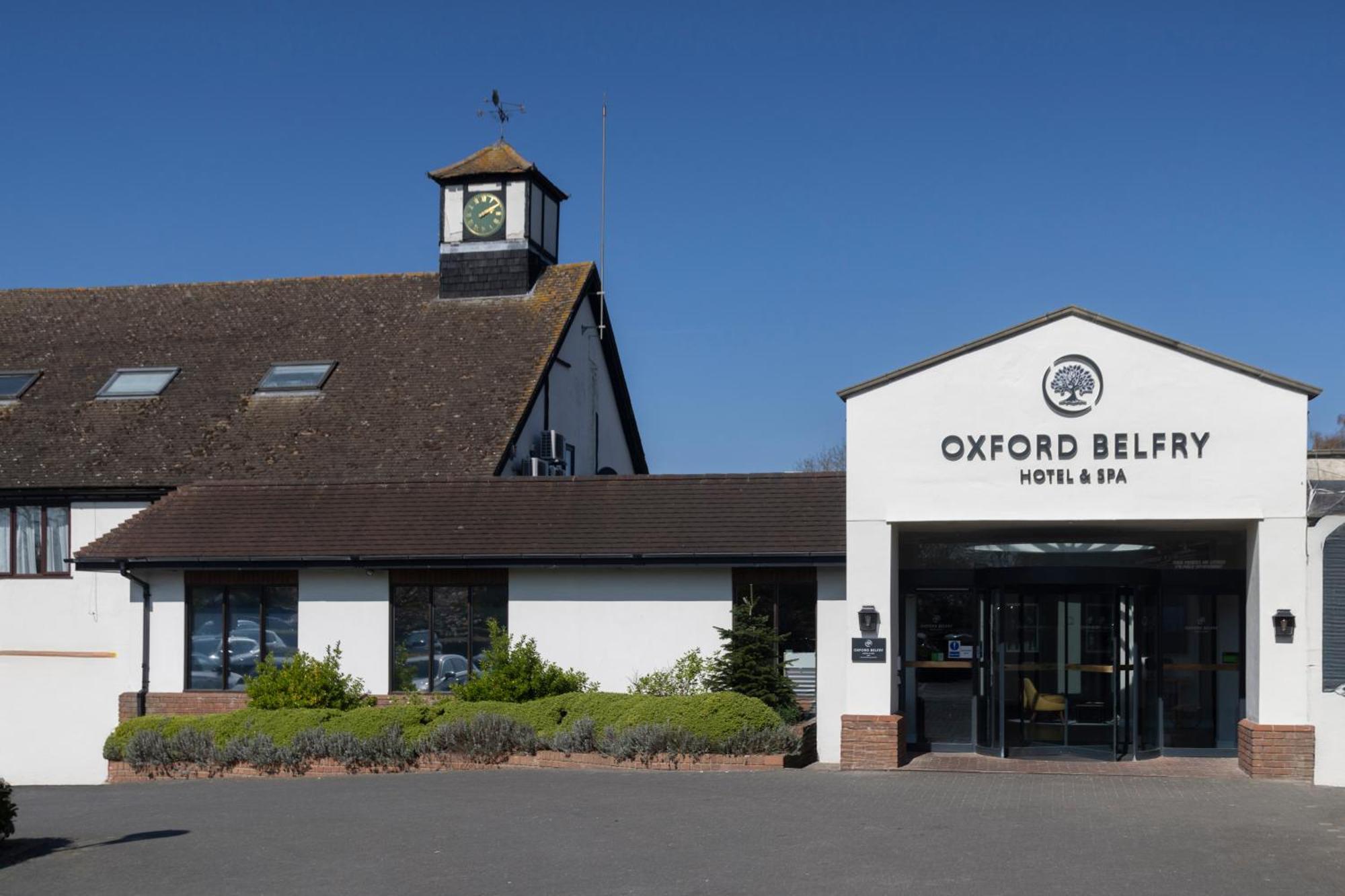 Oxford Belfry Hotel & Spa Thame Exterior foto